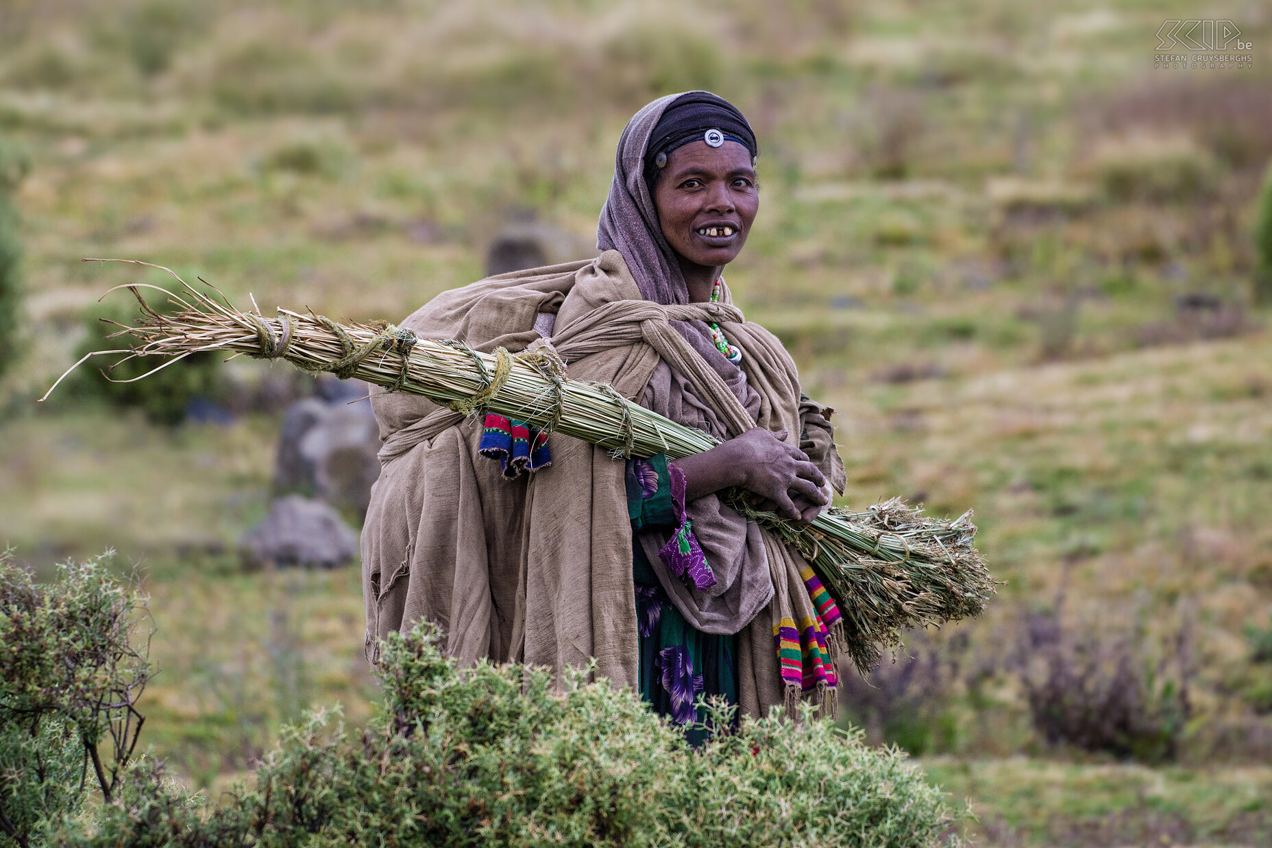 Simien Mountains - Ghenek - Woman  Stefan Cruysberghs